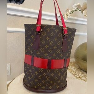 Louis Vuitton GM vintage bucket bag custom paint straps replaced
